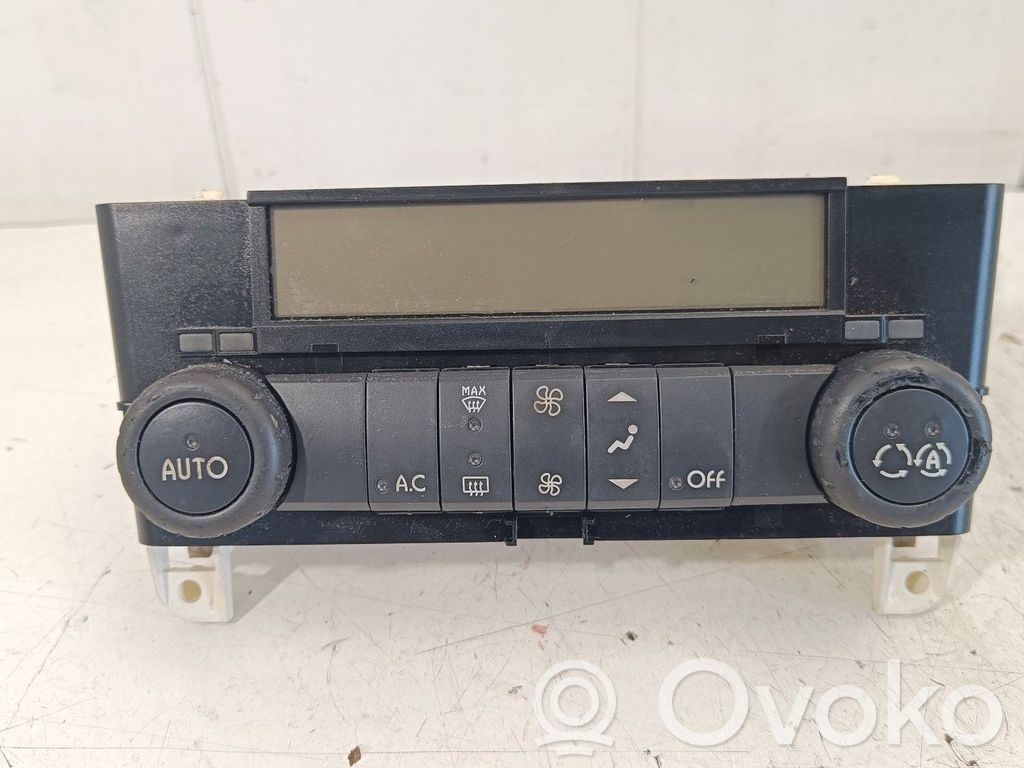 Renault Laguna II Climate control unit 