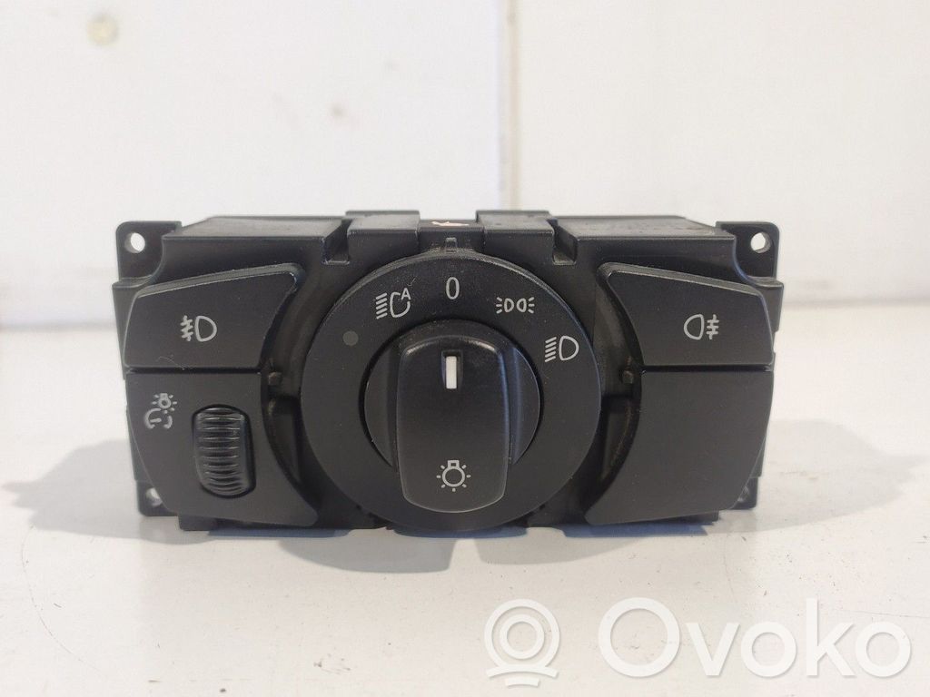 Panel lighting control switch   6953735