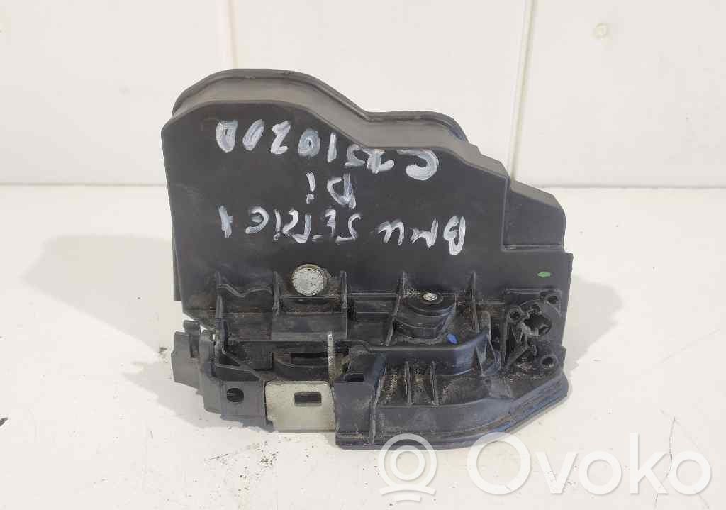 Front door lock   7154623
