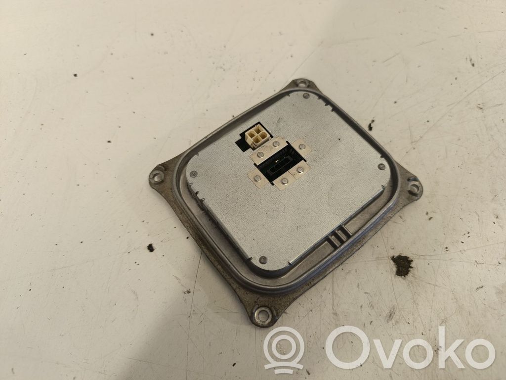 Unidad de control/módulo de los faros xenón   1307329153