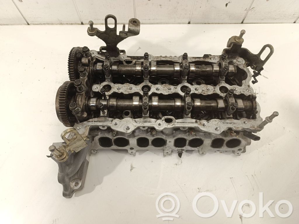 Opel Astra J Engine head 