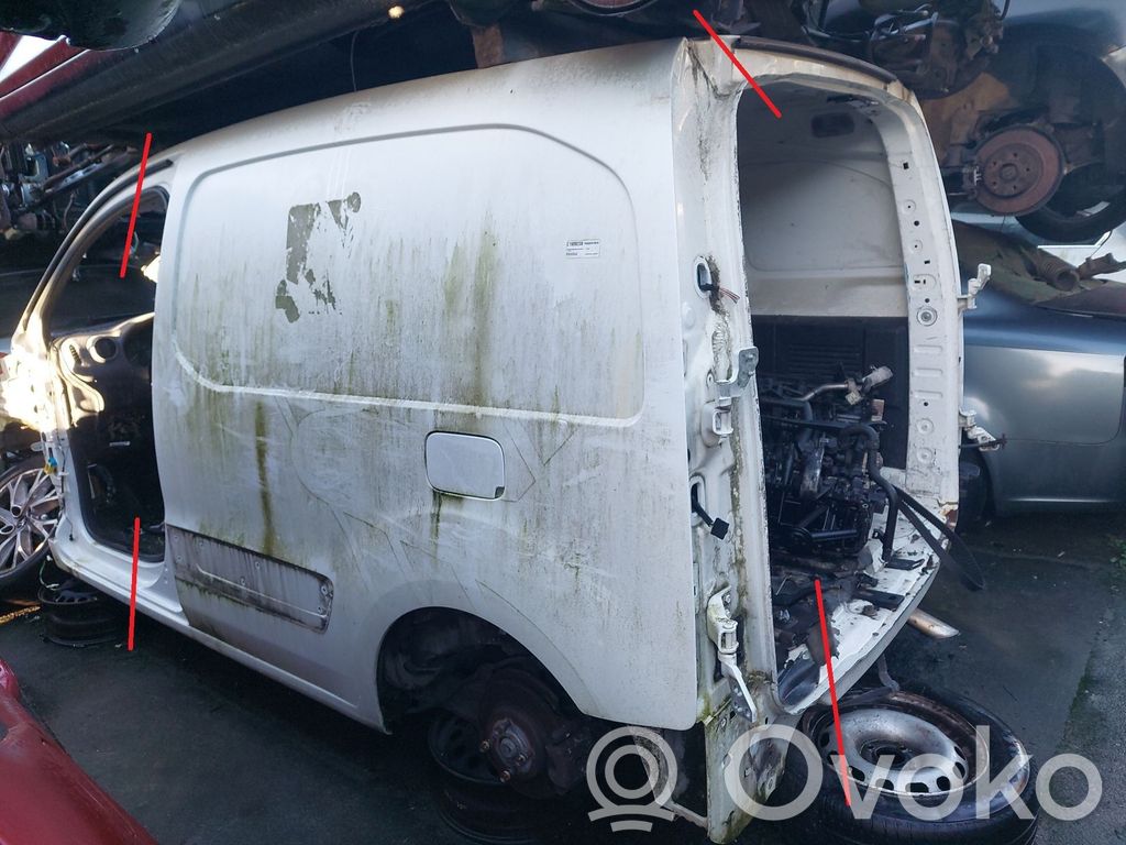 Citroen Berlingo Lokasuojan kannake 