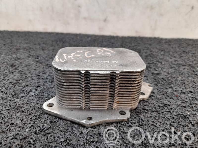 Engine oil radiator