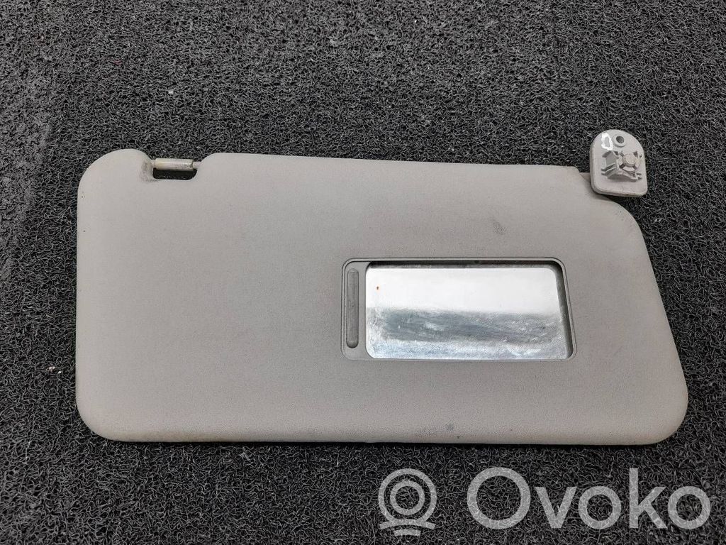 Sun visor