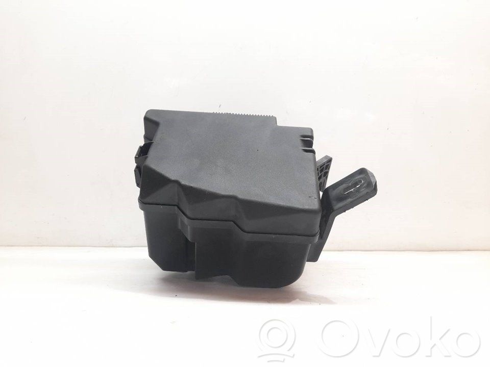 Mazda 2 BSM Control unit 