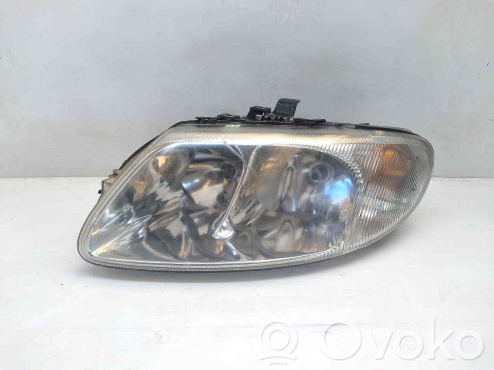 Chrysler Voyager Scheinwerfer 