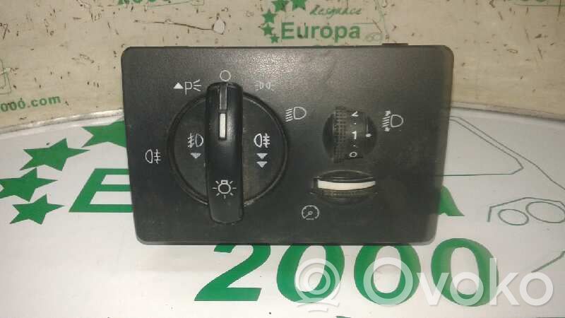 Ford Focus Panel lighting control switch 