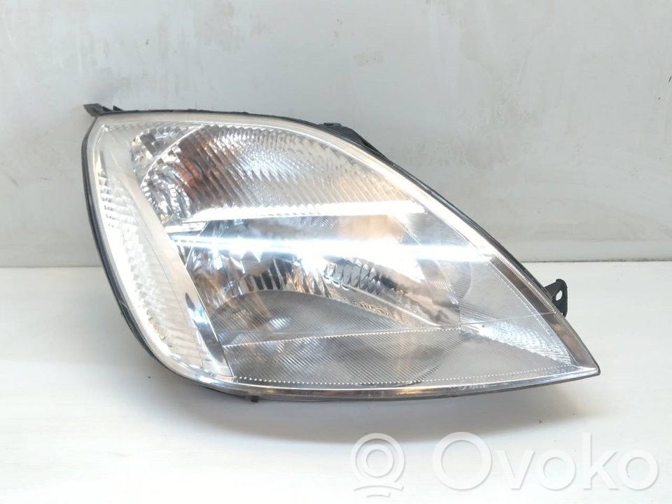 Lampa przednia