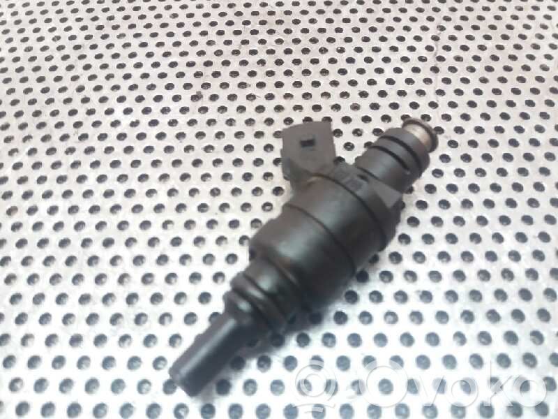 Inyector de combustible   1427240