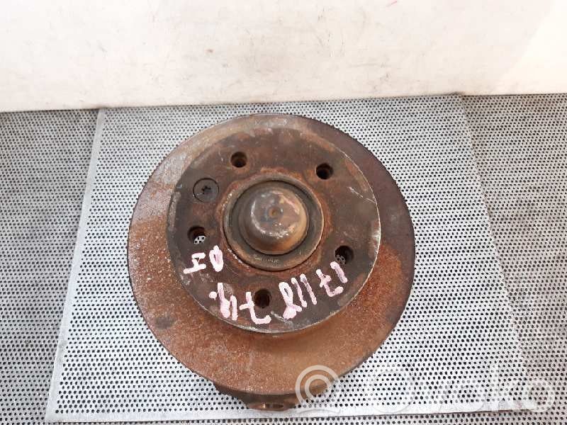 Mercedes-Benz Sprinter W901 W902 W903 W904 Achsschenkel vorne