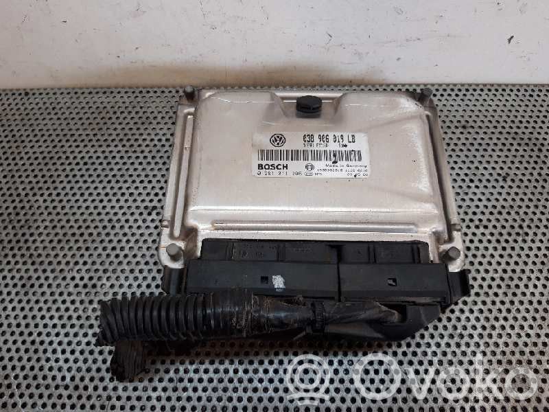 Volkswagen Polo Engine control unit/module 