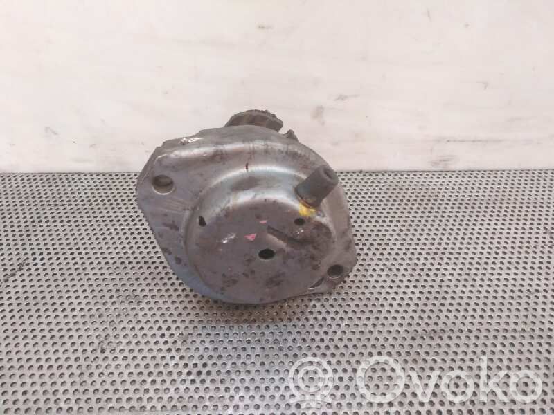 BMW 5 E60 E61 Dzinēja spilvens 