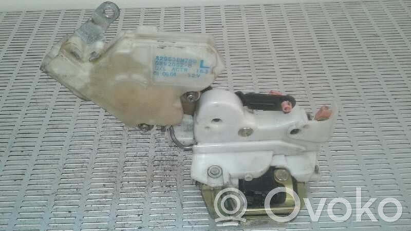 Nissan Almera N16 Zamek drzwi tylnych 