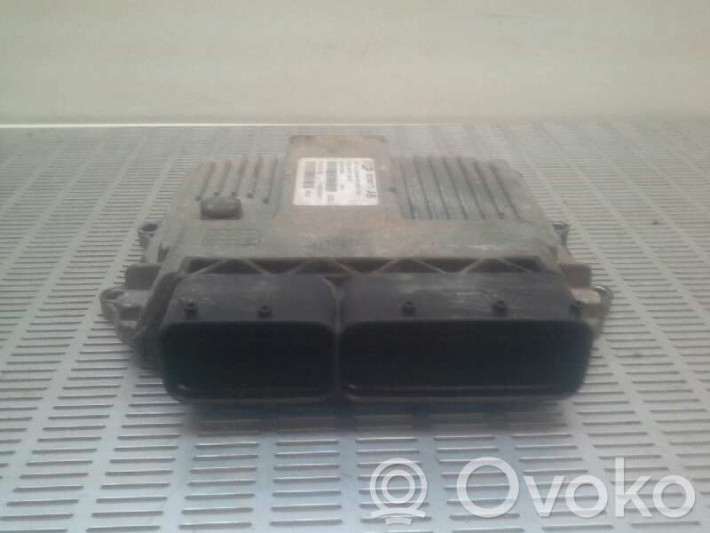 Suzuki Swift I Engine control unit/module 