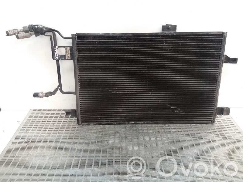Audi A6 Allroad C5 Radiatore di raffreddamento A/C (condensatore) 