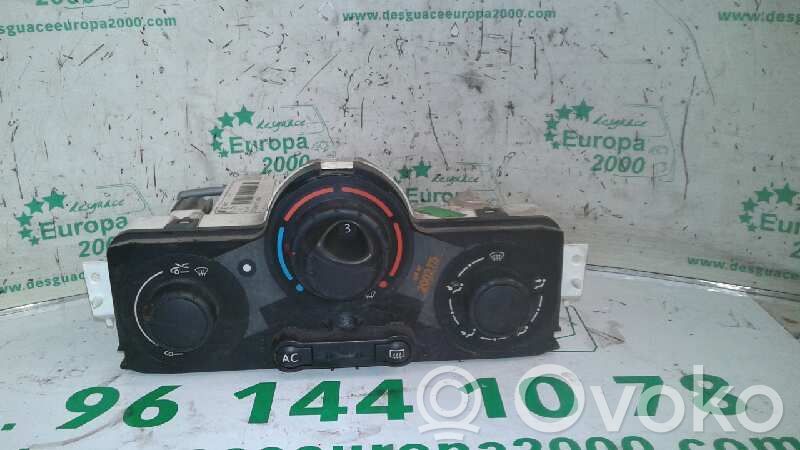 Renault Megane II Air conditioner control unit module 