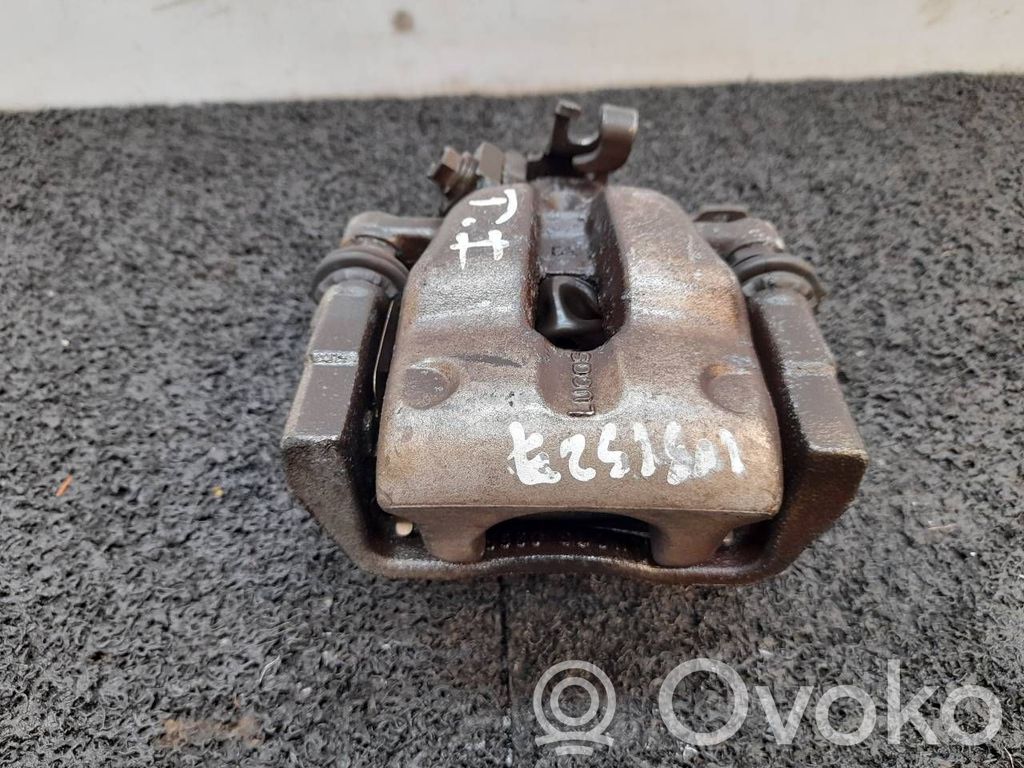 Opel Astra G Tylny zacisk hamulcowy 