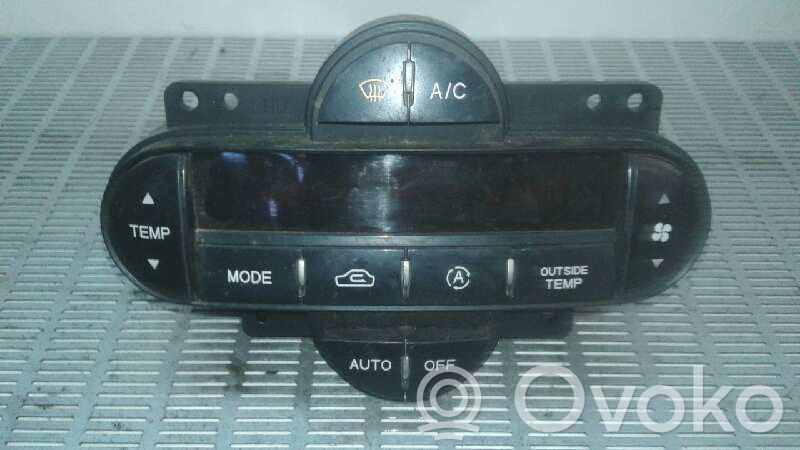 KIA Carens I Climate control unit 