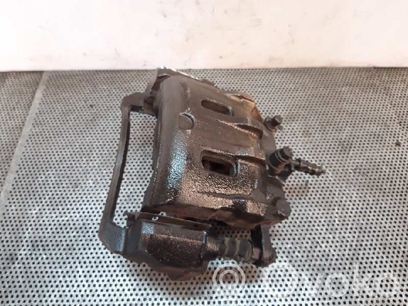 Chevrolet Captiva Priekinis suportas 