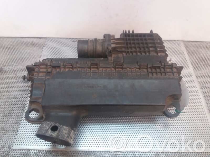 Renault Clio II Air filter 