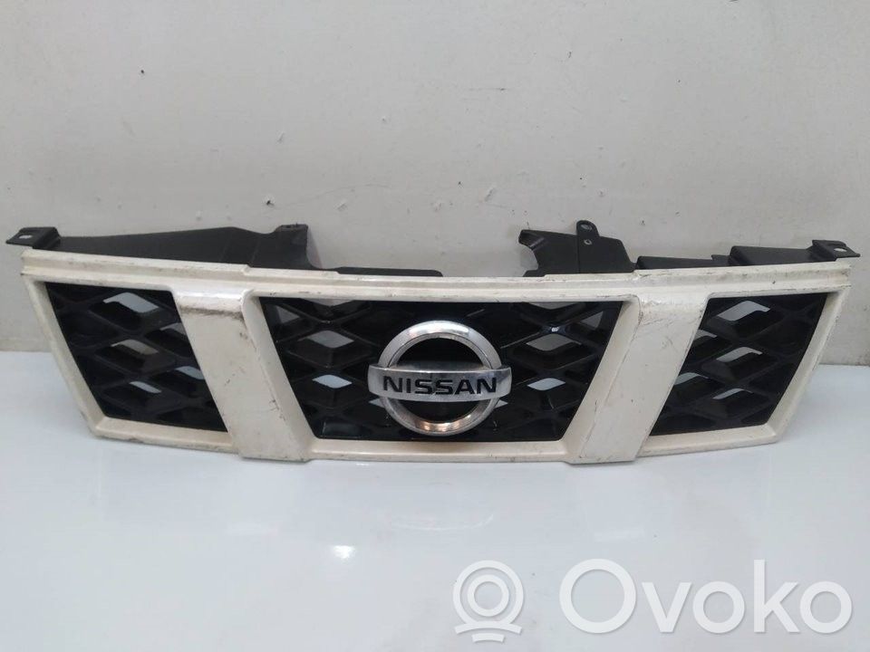 Nissan X-Trail T31 Griglia anteriore