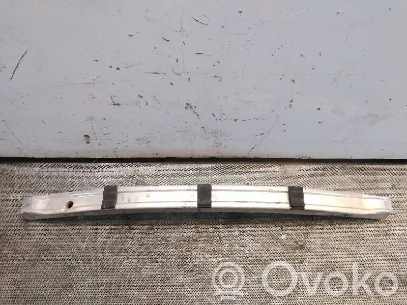 Front bumper mounting bracket