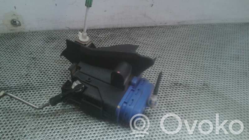 Takaoven lukko   8D0839015A