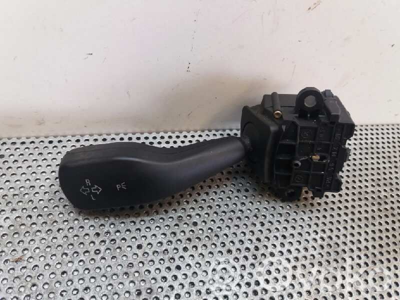 Interruptor de control del panel de luces   8363662,01104000