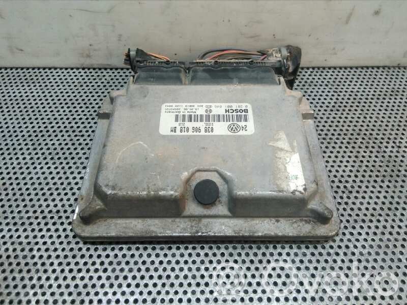 Volkswagen Golf SportWagen Unitate/modul de control motor 