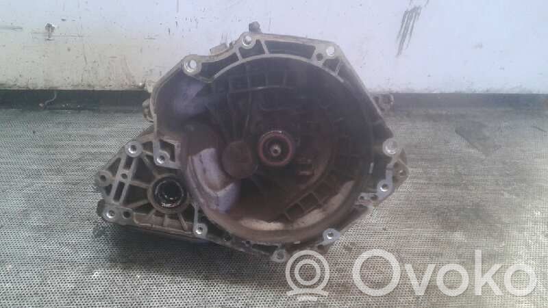Opel Corsa B Scatola del cambio manuale a 5 velocità 