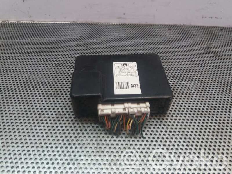 Hyundai Matrix Door central lock control unit/module 