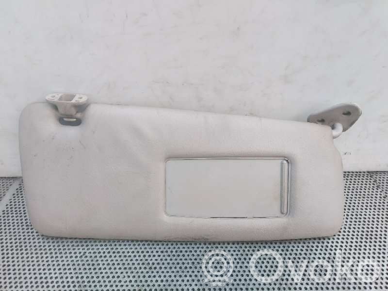 Sun visor
