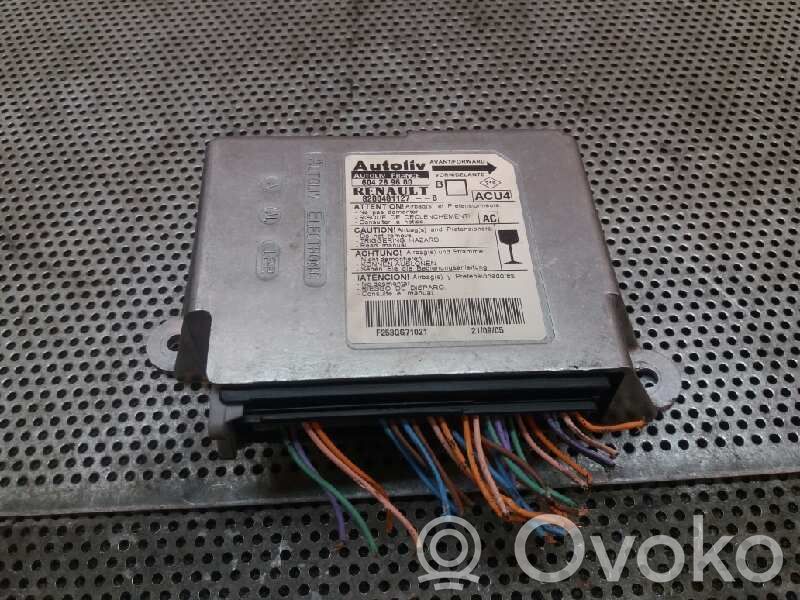 Renault Megane II Unitate/modul de comandă airbaguri 