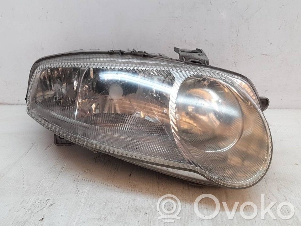 Lampa przednia   465565650,030118620280201