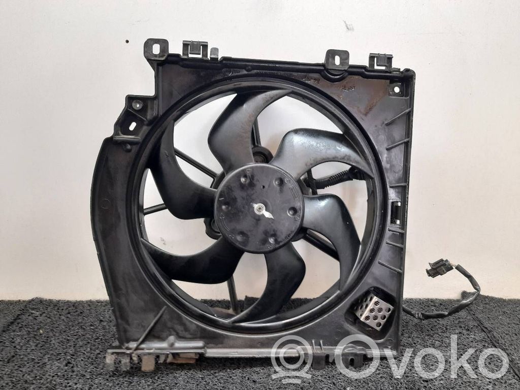 Elektrolüfter   1831441000,8200525991,FAURECIA