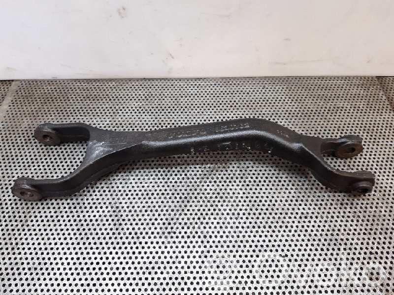 Rear control arm   8630782
