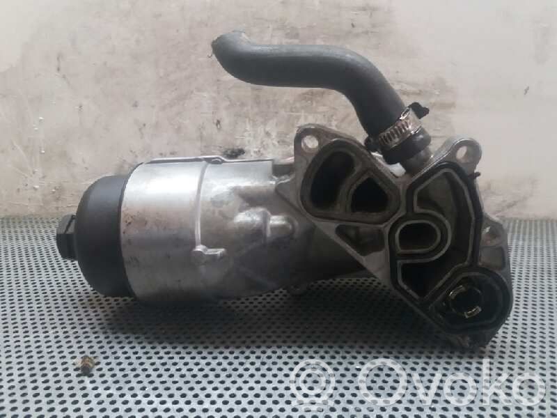 Engine oil radiator