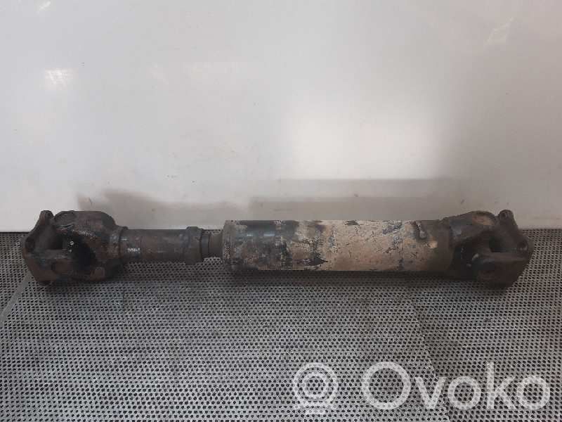 Middle center prop shaft