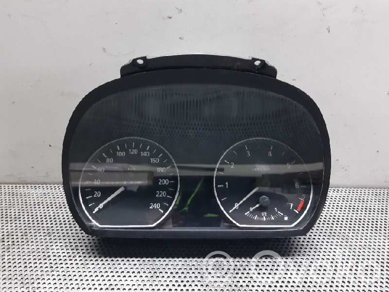 BMW 1 E81 E87 Speedometer (instrument cluster) 