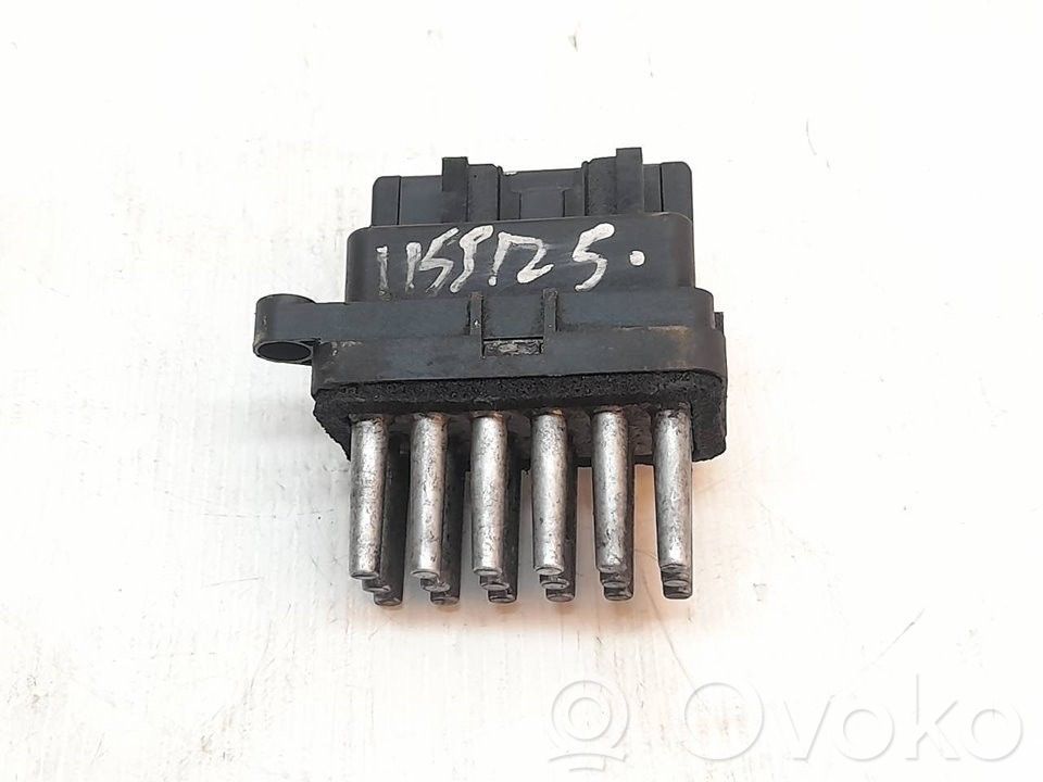 Ford Fiesta Motor aerotermă/rezistor ventilator 