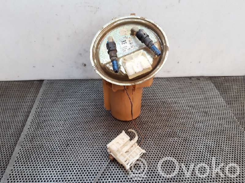 Opel Vectra B Polttoainesäiliön pumppu 