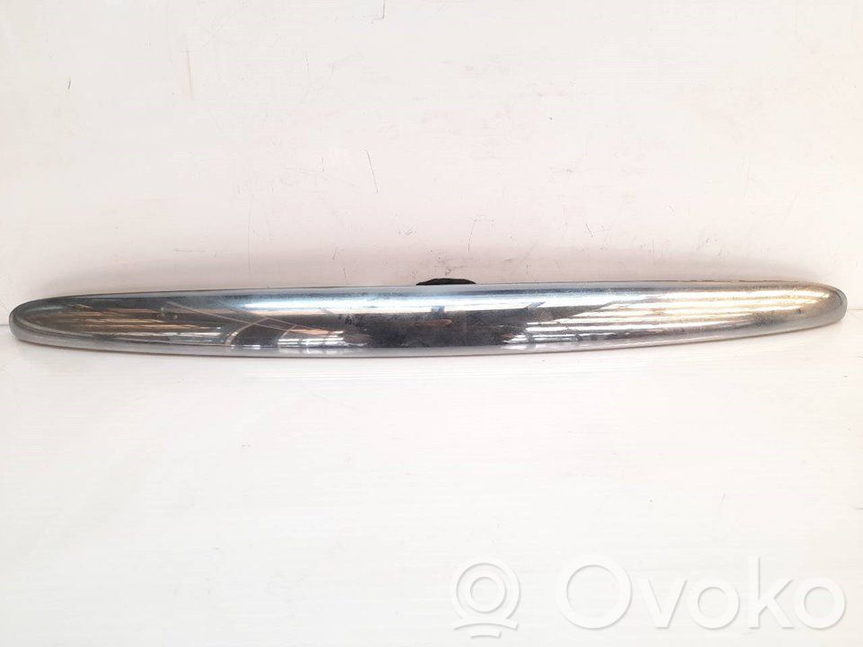 Trim molding   735335751