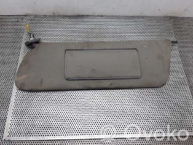 Sun visor