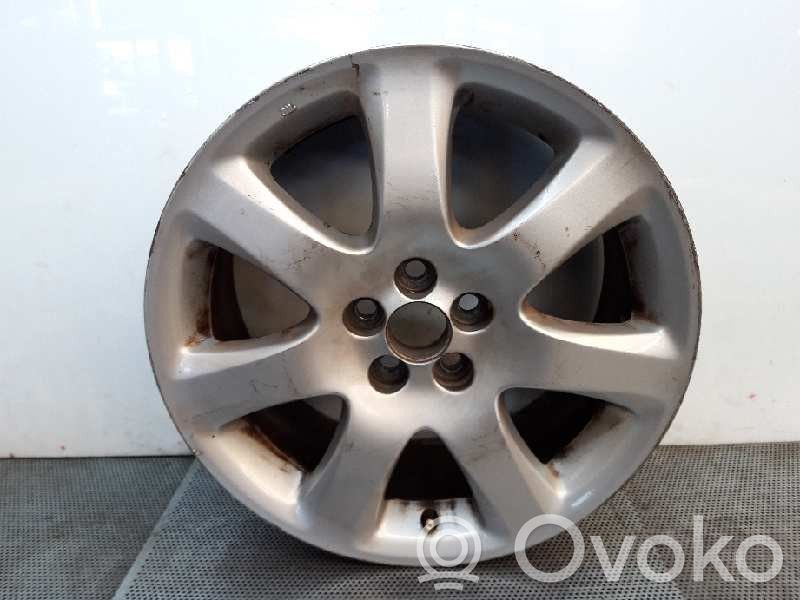 Toyota Avensis T250 Jante alliage R18