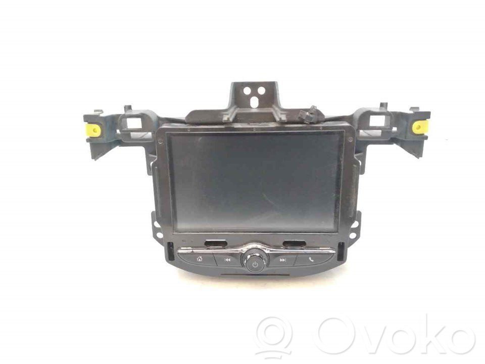 Opel Corsa E Sound HiFi control unit module 