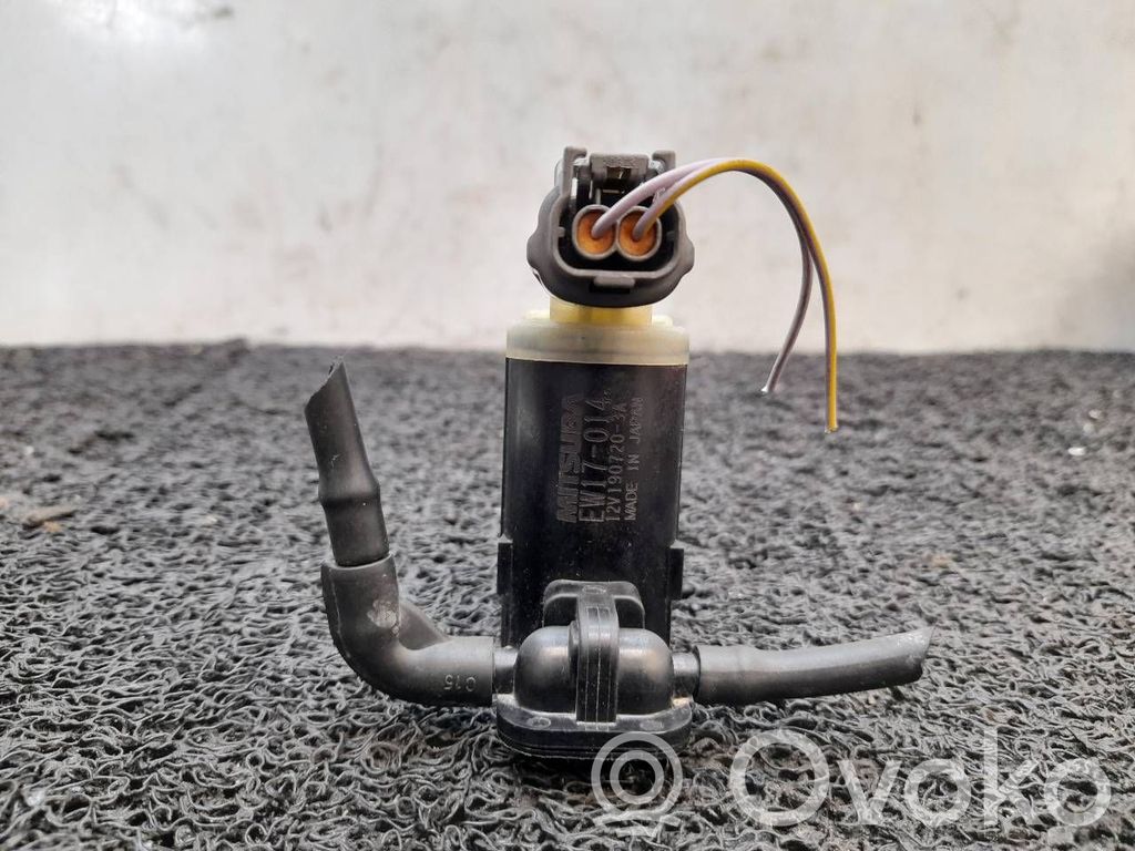 Mazda CX-30 Windscreen/windshield washer pump 