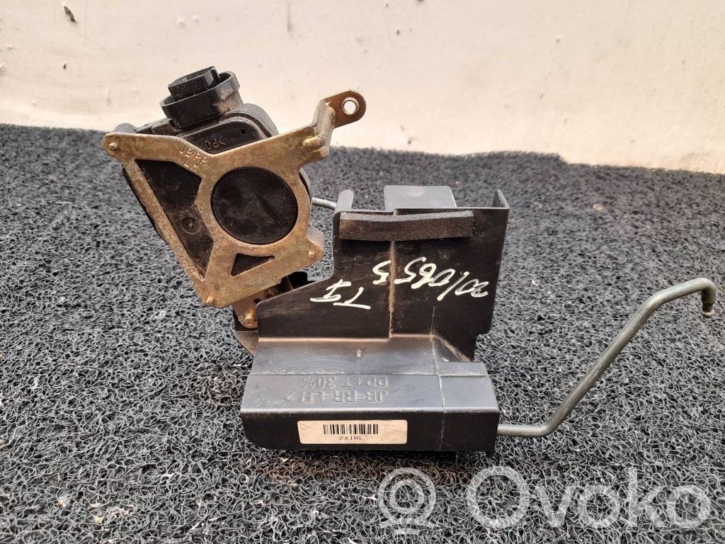 KIA Rio Etuoven lukko 