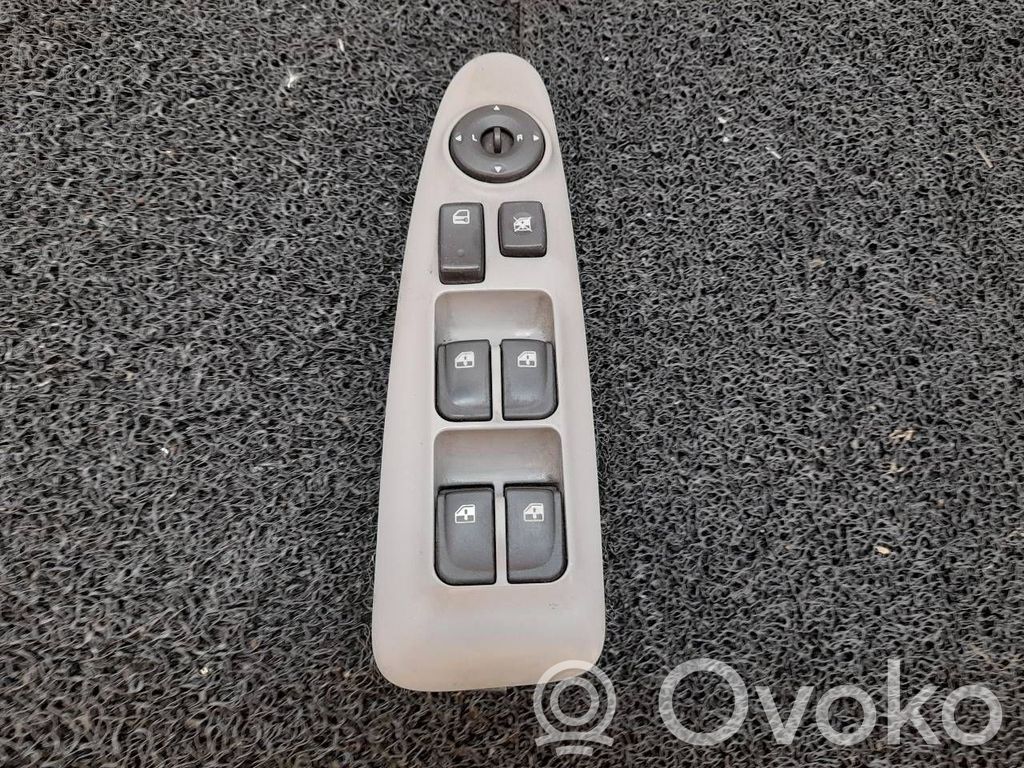 Electric window control switch   457490