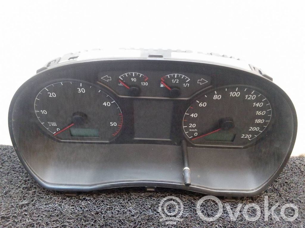 Volkswagen Polo Licznik / Prędkościomierz 