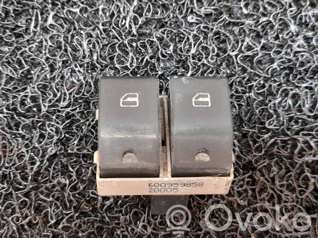 Interruptor del elevalunas eléctrico   6Q0959858